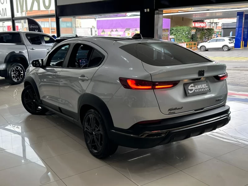 fiat-fastback-1-3-turbo-270-flex-limited-edition-at6-wmimagem18494865025