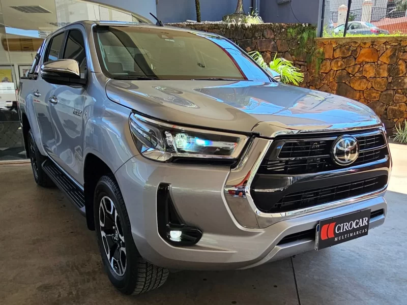 toyota-hilux-2-8-d4d-turbo-diesel-cd-srx-4x4-automatico-wmimagem13010691521
